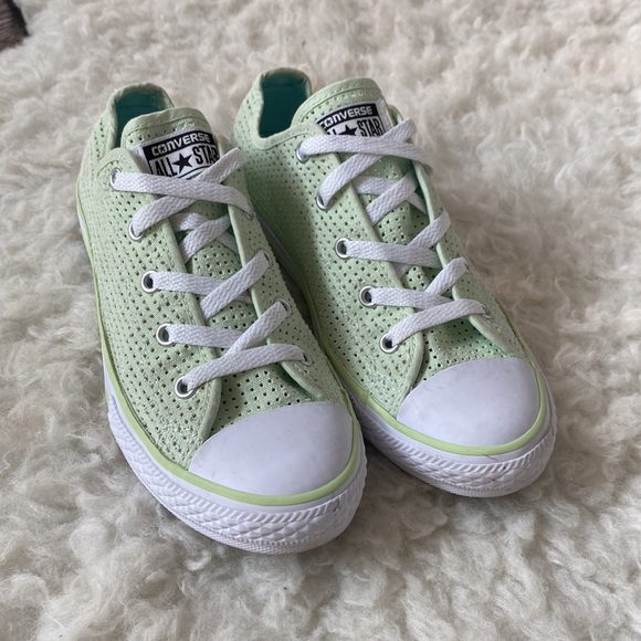 Kids mint green perforated converse. Green converse. Mint green converse kids - Picture 2 of 9